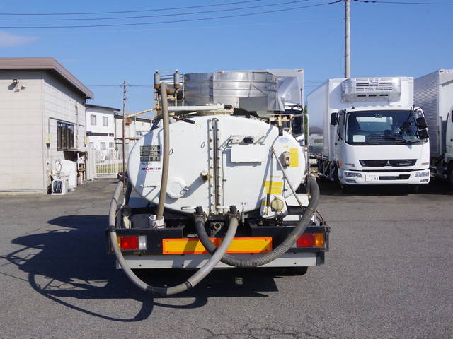 いすゞエルフバキュームカー小型（2t・3t）[写真20]