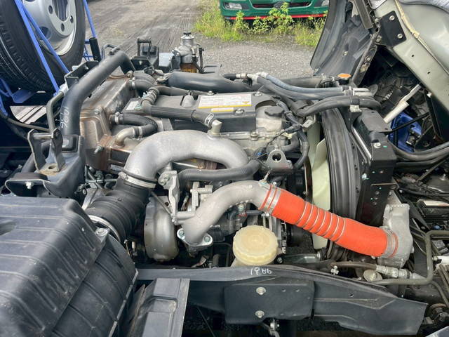 いすゞフォワードパッカー車（塵芥車）中型（4t）[写真27]