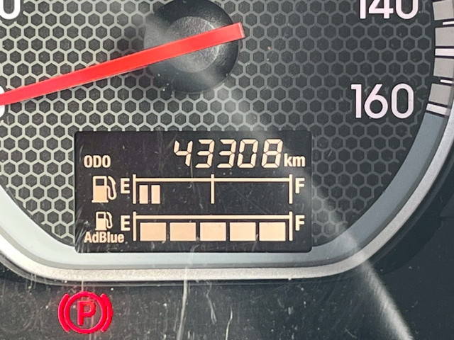 いすゞフォワードパッカー車（塵芥車）中型（4t）[写真31]