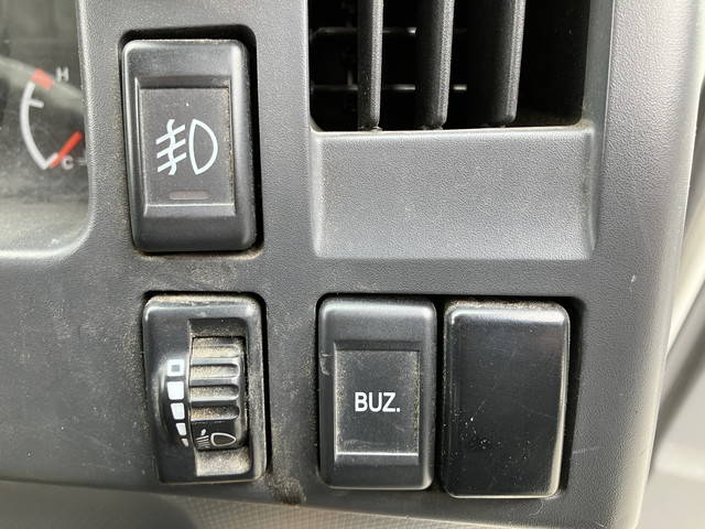 マツダタイタン平ボディ小型（2t・3t）[写真34]