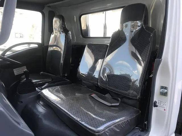 いすゞエルフアルミブロック小型（2t・3t）[写真26]