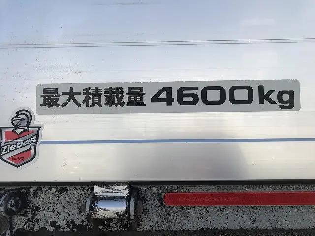 いすゞエルフアルミブロック小型（2t・3t）[写真34]