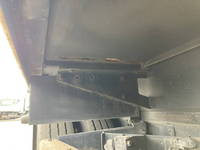 いすゞエルフ高所作業車小型（2t・3t）[写真25]