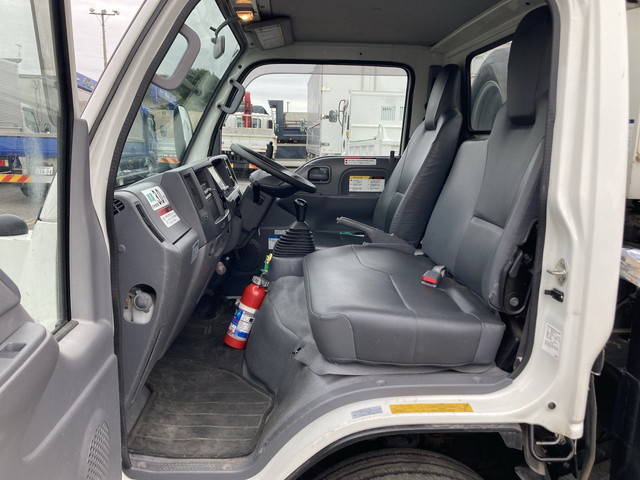 いすゞエルフ高所作業車小型（2t・3t）[写真31]