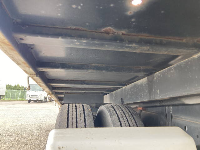 いすゞエルフセーフティローダー小型（2t・3t）[写真22]