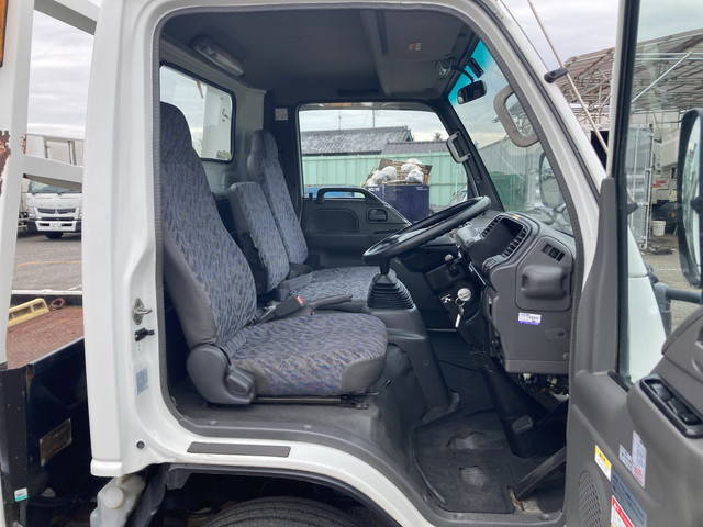 いすゞエルフセーフティローダー小型（2t・3t）[写真33]