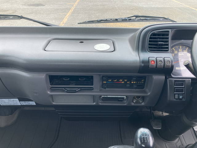 いすゞエルフセーフティローダー小型（2t・3t）[写真36]