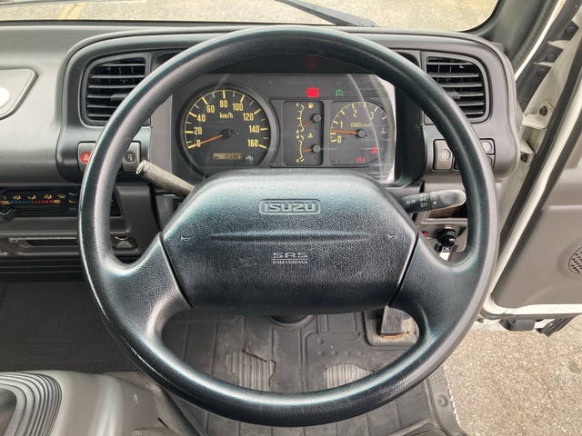 いすゞエルフセーフティローダー小型（2t・3t）[写真37]