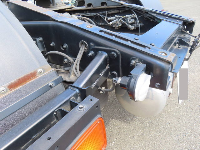 いすゞギガトレーラーヘッド（トラクターヘッド）大型（10t）[写真07]