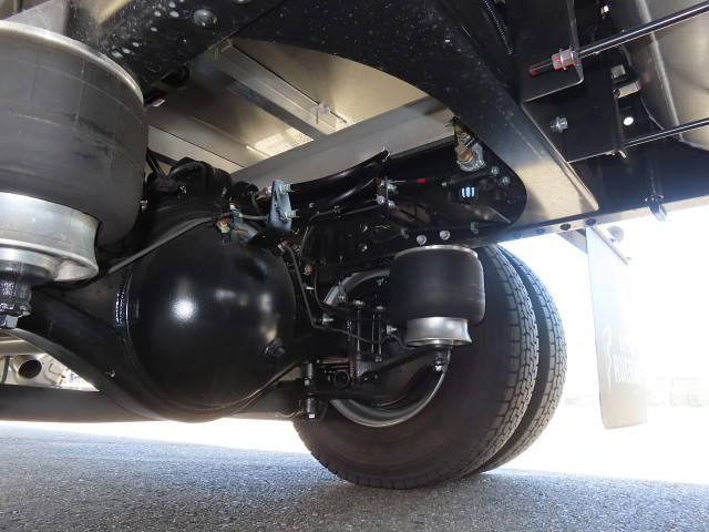 日野レンジャー冷凍車（冷蔵車）中型（4t）[写真11]