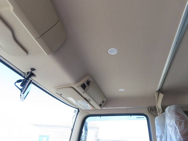 日野レンジャー冷凍車（冷蔵車）中型（4t）[写真19]