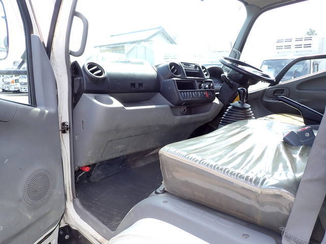 日野デュトロダンプ小型（2t・3t）[写真34]