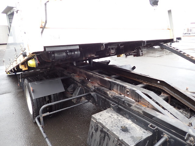 日野デュトロセーフティローダー小型（2t・3t）[写真15]