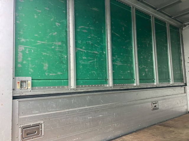 日産アトラスパネルウイング小型（2t・3t）[写真12]