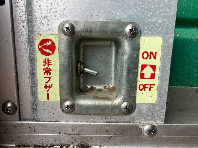 日産アトラスパネルウイング小型（2t・3t）[写真16]