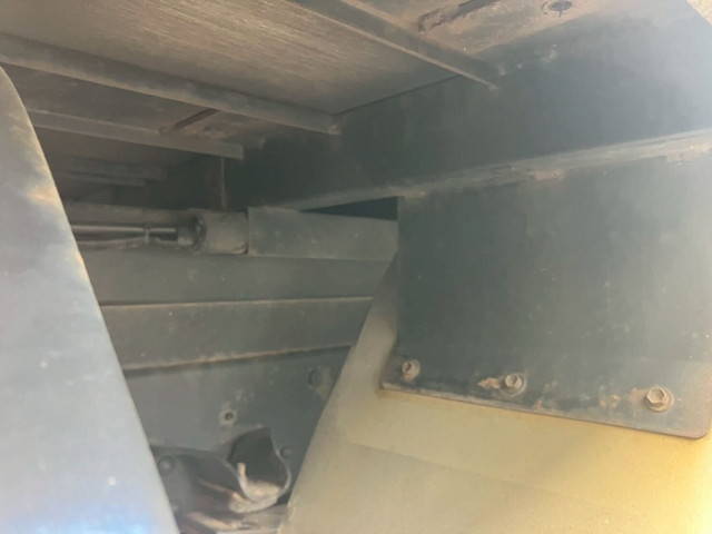 日産アトラスパネルウイング小型（2t・3t）[写真23]