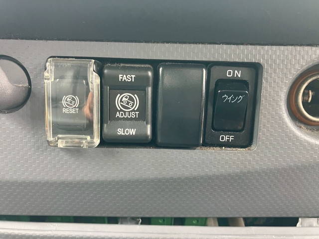 日産アトラスパネルウイング小型（2t・3t）[写真36]