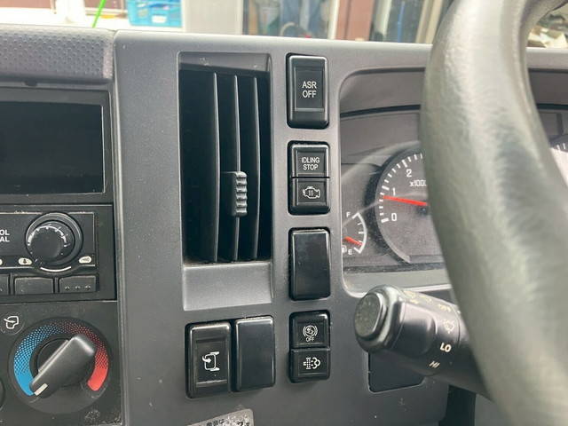 日産アトラスパネルウイング小型（2t・3t）[写真37]