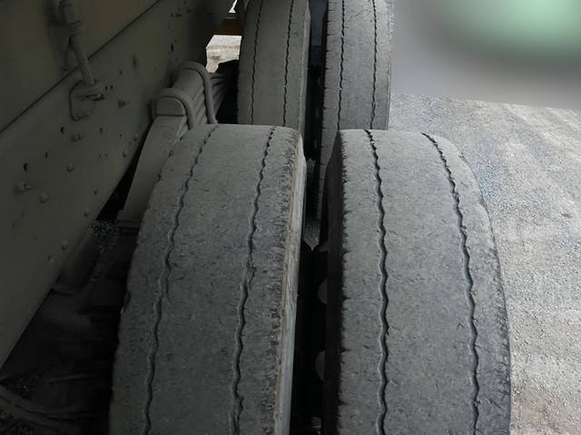 いすゞギガダンプ大型（10t）[写真22]