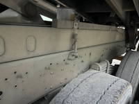 いすゞギガダンプ大型（10t）[写真25]