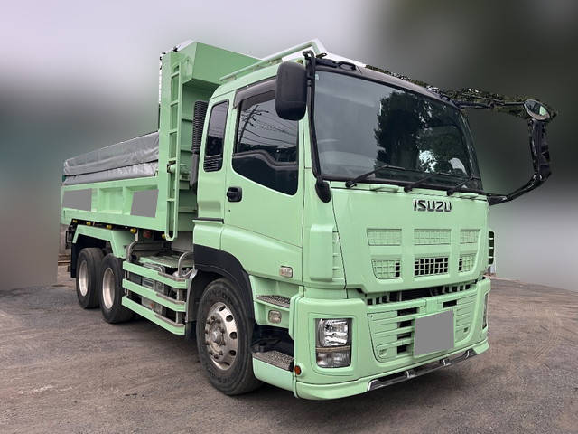 いすゞギガダンプ大型（10t）[写真03]