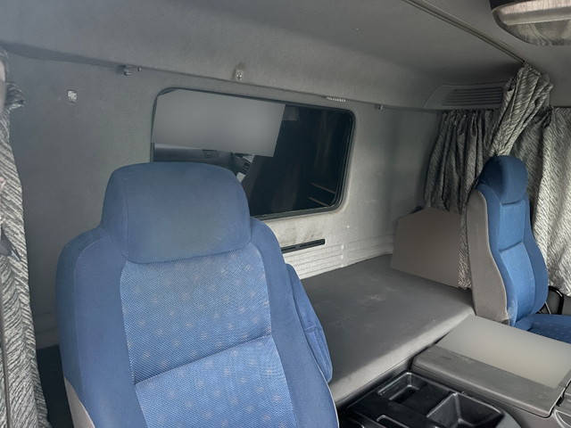 いすゞギガダンプ大型（10t）[写真32]