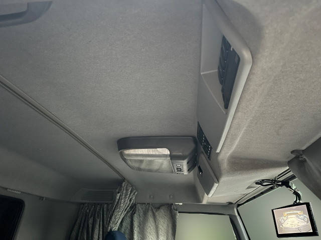 いすゞギガダンプ大型（10t）[写真33]