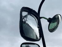 いすゞギガダンプ大型（10t）[写真07]