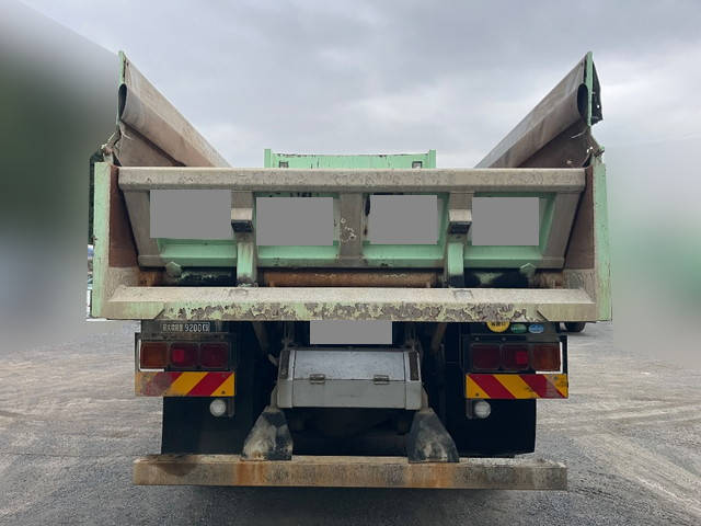 いすゞギガダンプ大型（10t）[写真09]