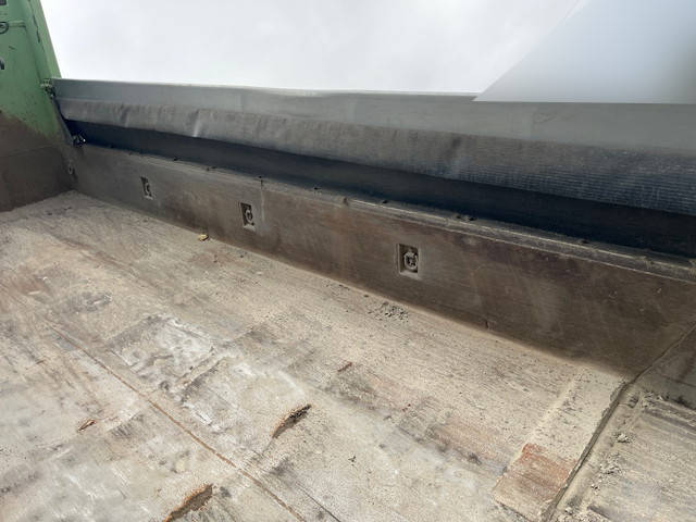 いすゞギガダンプ大型（10t）[写真13]