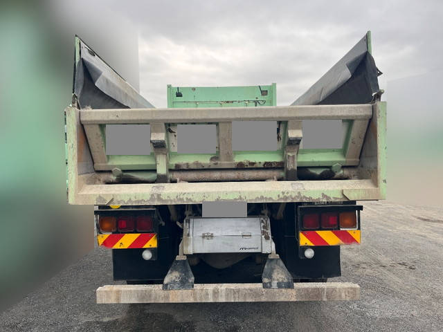 いすゞギガダンプ大型（10t）[写真08]