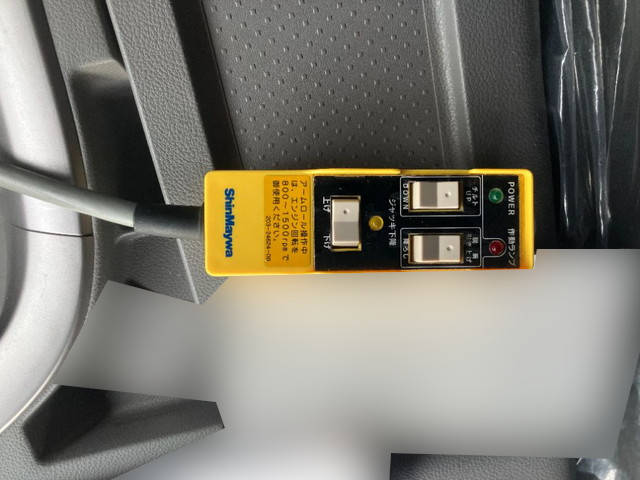 UDトラックスクオンコンテナ専用車大型（10t）[写真28]