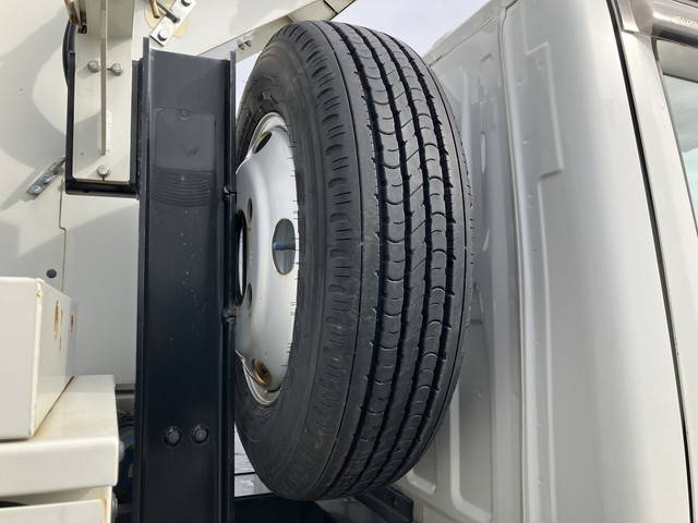 いすゞエルフ高所作業車小型（2t・3t）[写真12]