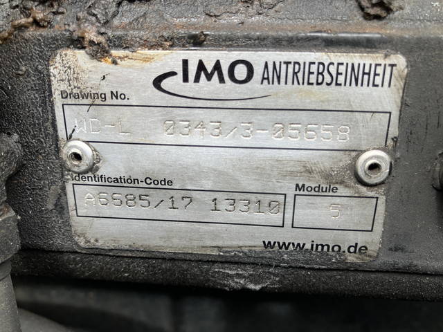 いすゞエルフ高所作業車小型（2t・3t）[写真17]