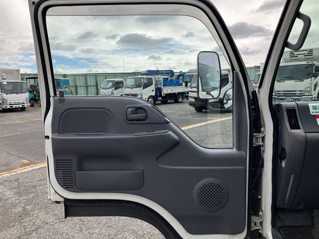 いすゞエルフ高所作業車小型（2t・3t）[写真31]