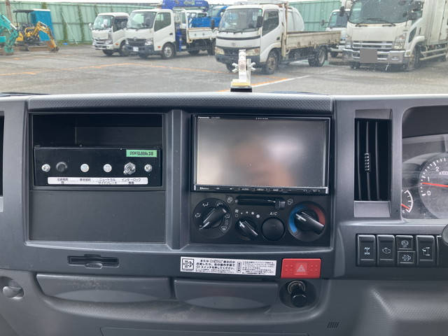 いすゞエルフ高所作業車小型（2t・3t）[写真38]