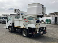 いすゞエルフ高所作業車小型（2t・3t）[写真05]