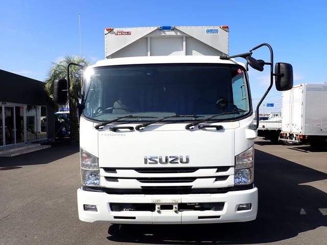 いすゞフォワードアルミウイング中型（4t）[写真03]