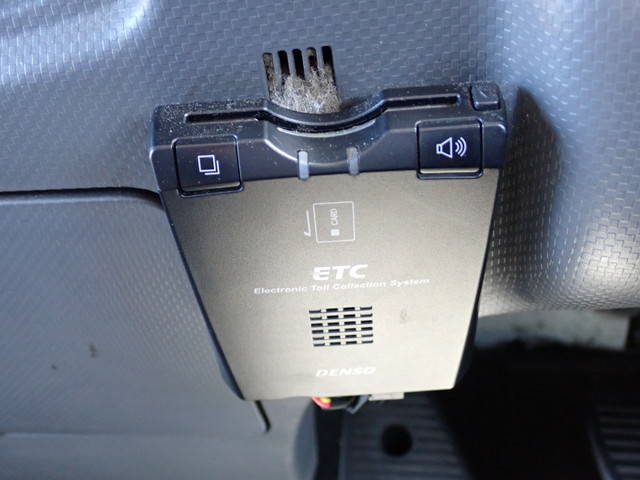 いすゞフォワードアルミウイング中型（4t）[写真30]