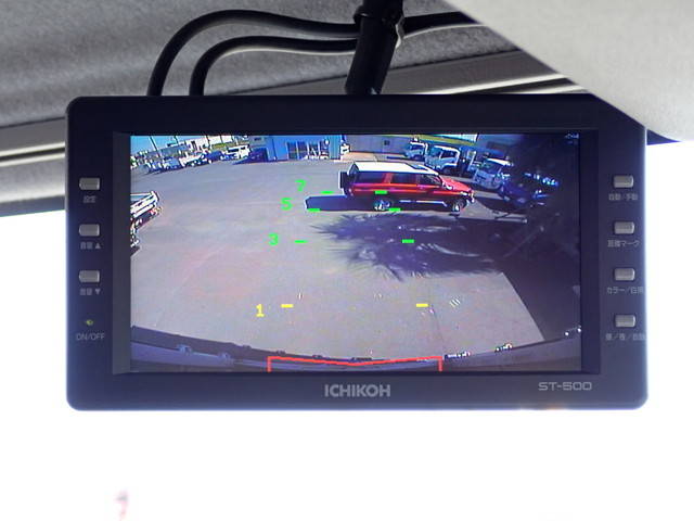 いすゞフォワードアルミウイング中型（4t）[写真31]