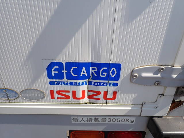 いすゞフォワードアルミウイング中型（4t）[写真40]