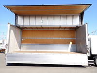 いすゞフォワードアルミウイング中型（4t）[写真09]