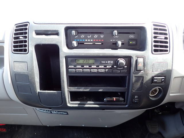 トヨタその他の車種平ボディ小型（2t・3t）[写真31]