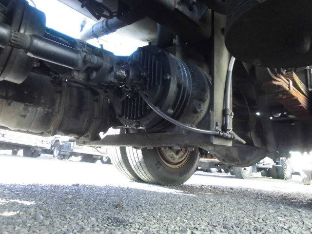 いすゞエルフバキュームカー小型（2t・3t）[写真11]