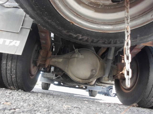 いすゞエルフバキュームカー小型（2t・3t）[写真14]