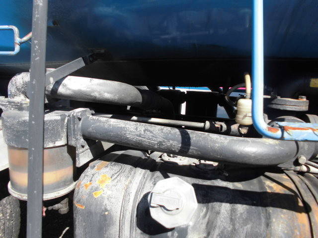 いすゞエルフバキュームカー小型（2t・3t）[写真15]