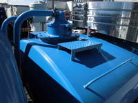 いすゞエルフバキュームカー小型（2t・3t）[写真23]