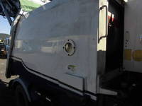 日野デュトロパッカー車（塵芥車）小型（2t・3t）[写真18]