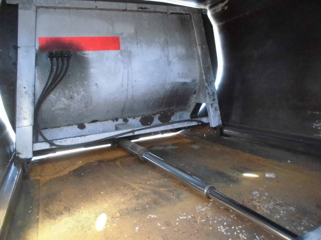 日野デュトロパッカー車（塵芥車）小型（2t・3t）[写真19]