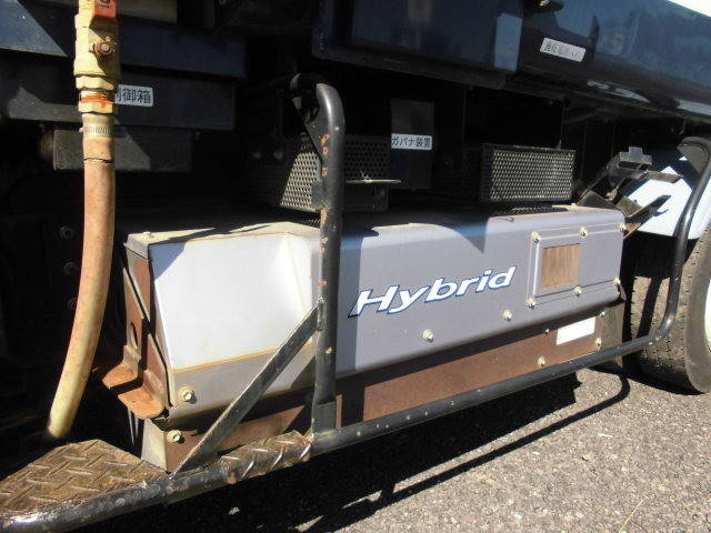 日野デュトロパッカー車（塵芥車）小型（2t・3t）[写真26]